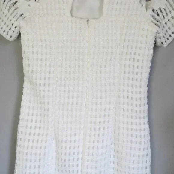 LACE & HEELS BOUTIQUE - lace/crochet style dress - size 10 - Picture 10 of 12